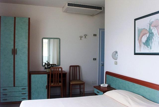 Hotel Bellavista-Olympic Rimini Exterior photo